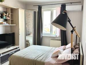 1-к квартира, посуточно, 37м2, 23/25 этаж