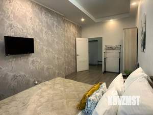 1-к квартира, посуточно, 41м2, 16/22 этаж