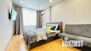 1-к квартира, посуточно, 43м2, 21/25 этаж