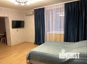 1-к квартира, посуточно, 51м2, 5/10 этаж