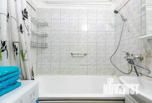 1-к квартира, посуточно, 38м2, 6/9 этаж