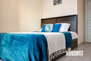 1-к квартира, посуточно, 40м2, 9/15 этаж