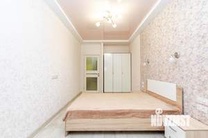 1-к квартира, посуточно, 50м2, 1/1 этаж