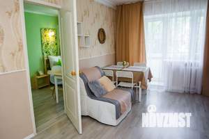 2-к квартира, посуточно, 45м2, 1/1 этаж