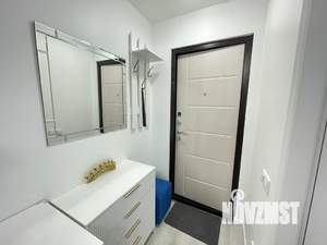 Студия квартира, посуточно, 17м2, 1/9 этаж