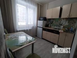 Студия квартира, посуточно, 33м2, 1/5 этаж