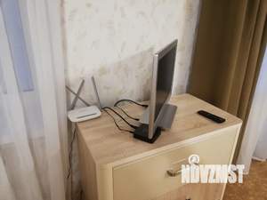 Студия квартира, посуточно, 28м2, 3/25 этаж