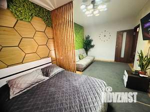 1-к квартира, посуточно, 50м2, 9/25 этаж