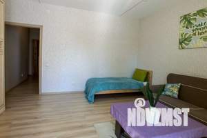 2-к квартира, посуточно, 66м2, 3/20 этаж