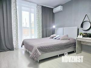 Студия квартира, посуточно, 35м2, 4/25 этаж