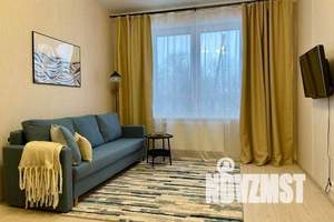 2-к квартира, посуточно, 56м2, 3/18 этаж