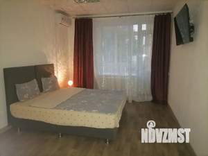 2-к квартира, посуточно, 38м2, 1/5 этаж