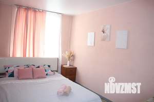 3-к квартира, посуточно, 62м2, 1/5 этаж