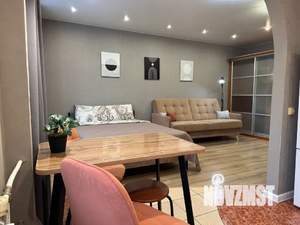 Студия квартира, посуточно, 38м2, 2/5 этаж