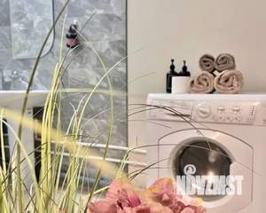 Студия квартира, посуточно, 35м2, 6/25 этаж