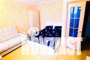 1-к квартира, посуточно, 40м2, 6/10 этаж