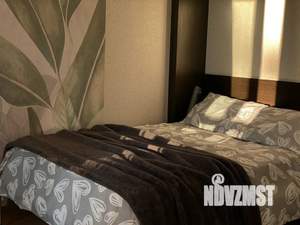 Студия квартира, посуточно, 35м2, 18/19 этаж