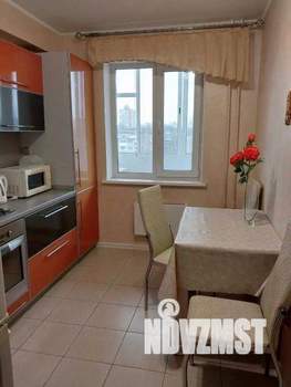 2-к квартира, посуточно, 48м2, 1/1 этаж