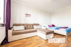 1-к квартира, посуточно, 41м2, 9/16 этаж