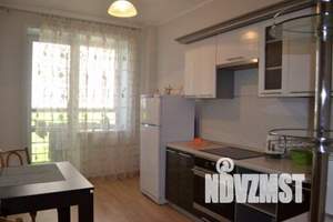 1-к квартира, посуточно, 40м2, 5/20 этаж