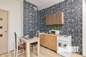 1-к квартира, посуточно, 40м2, 4/25 этаж