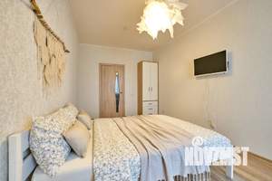 1-к квартира, посуточно, 37м2, 8/9 этаж