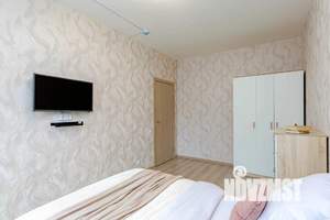 1-к квартира, посуточно, 42м2, 1/1 этаж