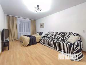 1-к квартира, посуточно, 35м2, 1/1 этаж