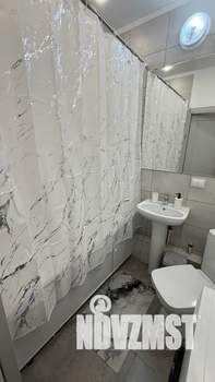 Студия квартира, посуточно, 25м2, 18/25 этаж