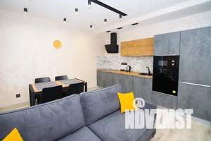 2-к квартира, посуточно, 56м2, 4/25 этаж