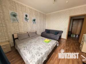 1-к квартира, посуточно, 40м2, 14/16 этаж