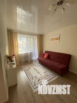 1-к квартира, посуточно, 28м2, 3/5 этаж