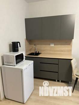 Студия квартира, посуточно, 20м2, 12/25 этаж