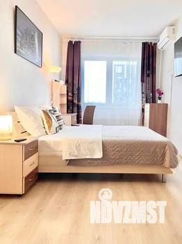 1-к квартира, посуточно, 45м2, 21/25 этаж