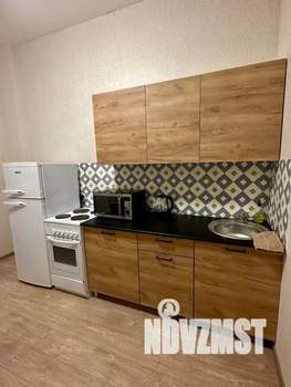 1-к квартира, посуточно, 40м2, 19/19 этаж