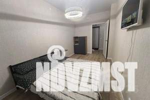 1-к квартира, посуточно, 38м2, 3/16 этаж