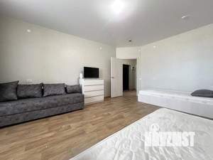 2-к квартира, посуточно, 65м2, 1/1 этаж