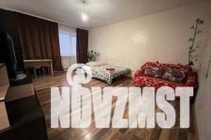 1-к квартира, посуточно, 35м2, 5/5 этаж