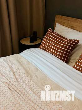 1-к квартира, посуточно, 50м2, 1/24 этаж