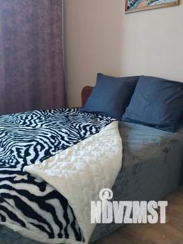 Студия квартира, посуточно, 34м2, 2/9 этаж