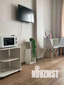 1-к квартира, посуточно, 46м2, 21/25 этаж