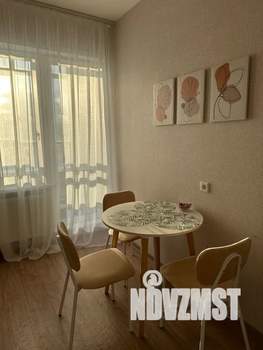 1-к квартира, посуточно, 40м2, 4/25 этаж