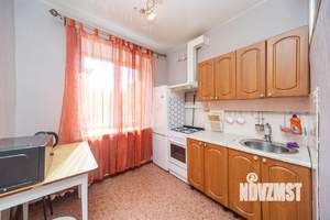 1-к квартира, посуточно, 38м2, 2/5 этаж