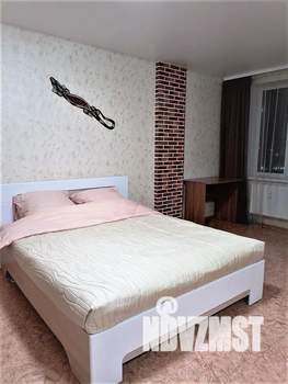 Студия квартира, посуточно, 33м2, 24/25 этаж