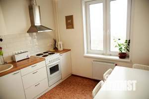 2-к квартира, посуточно, 61м2, 20/25 этаж