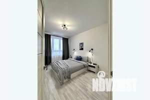 1-к квартира, посуточно, 42м2, 21/22 этаж