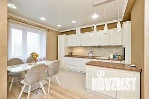 2-к квартира, посуточно, 65м2, 20/25 этаж