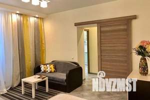 1-к квартира, посуточно, 40м2, 2/16 этаж