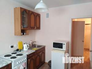 1-к квартира, посуточно, 40м2, 3/10 этаж