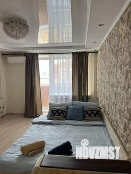 1-к квартира, посуточно, 40м2, 14/14 этаж